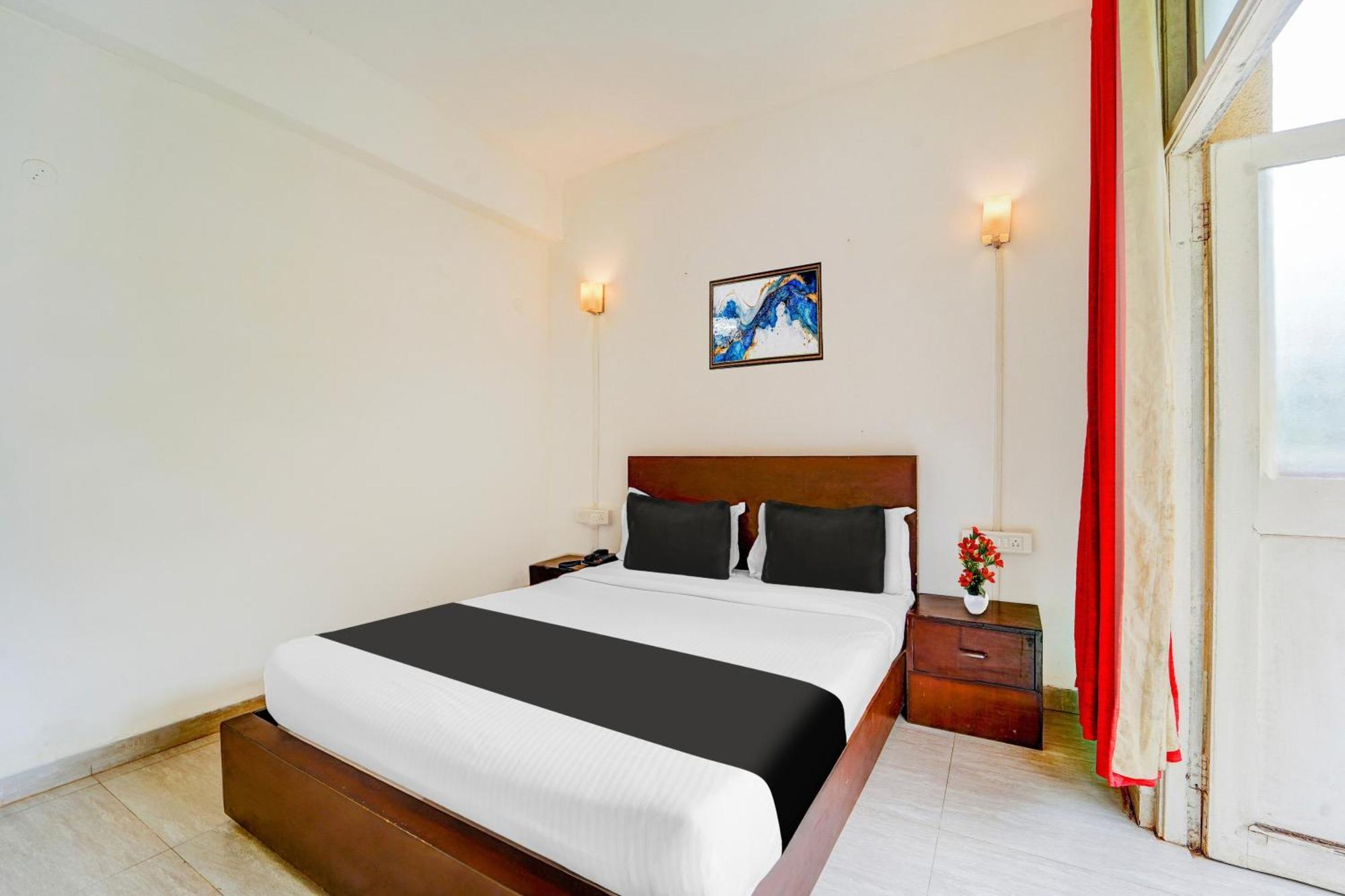 Super Townhouse Calangute - Baga Circle Formerly Park Avenue 외부 사진