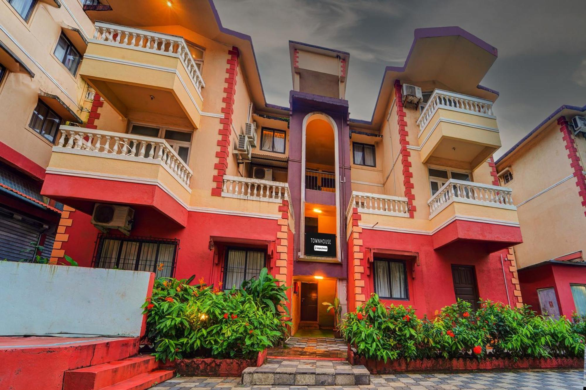 Super Townhouse Calangute - Baga Circle Formerly Park Avenue 외부 사진