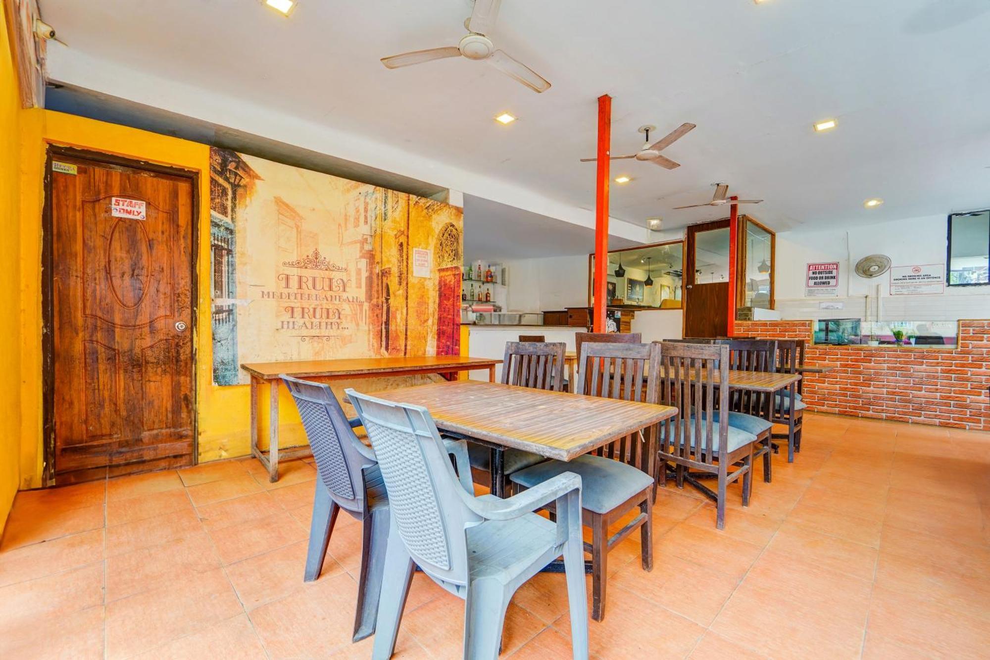 Super Townhouse Calangute - Baga Circle Formerly Park Avenue 외부 사진